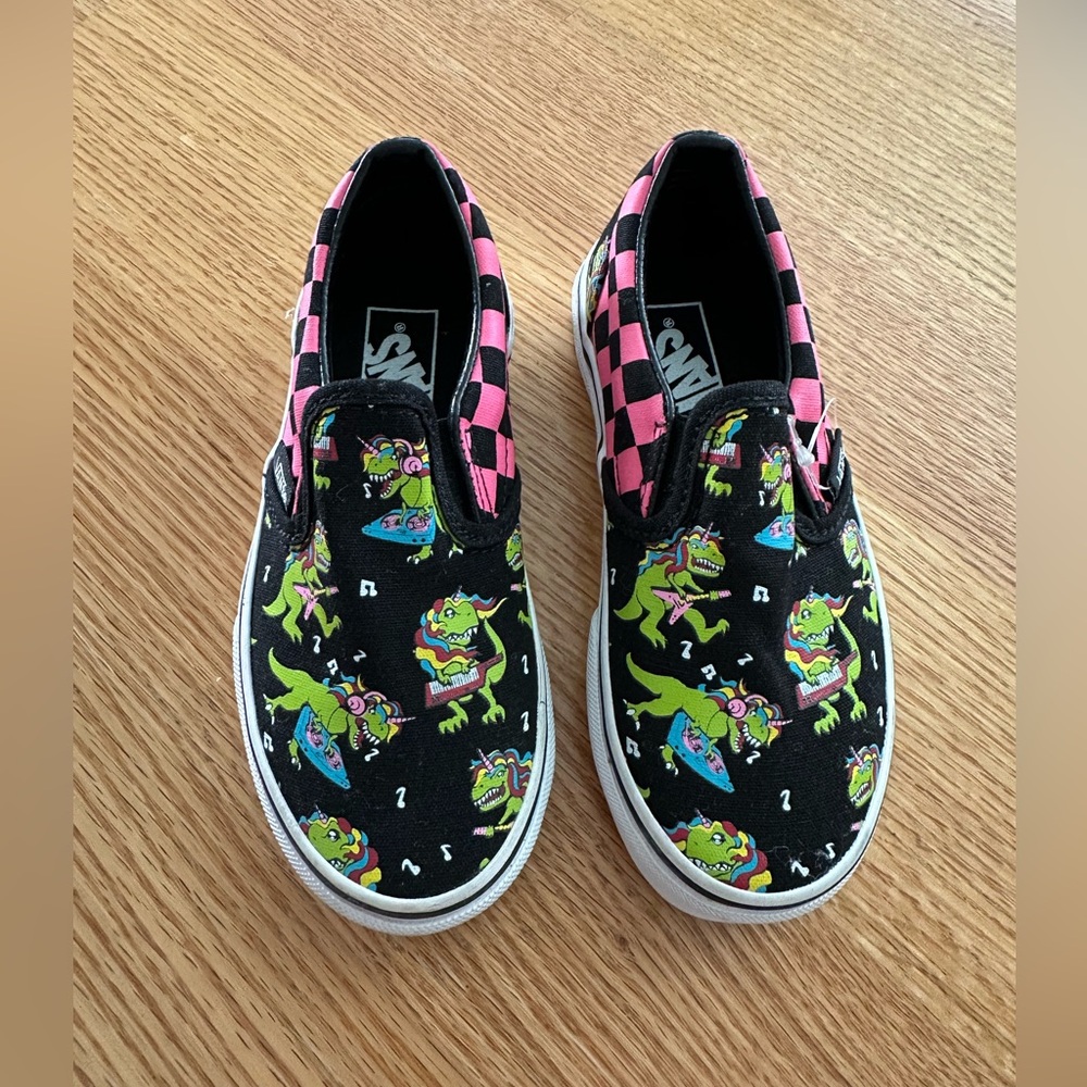 Vans little kids slip on shoes dinosaur with checkerboard print size 10.5